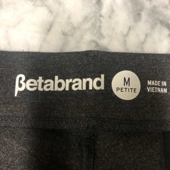 BETABRAND Straight Leg Pants Size Medium Petite Gray Women's - Picture 3 of 7